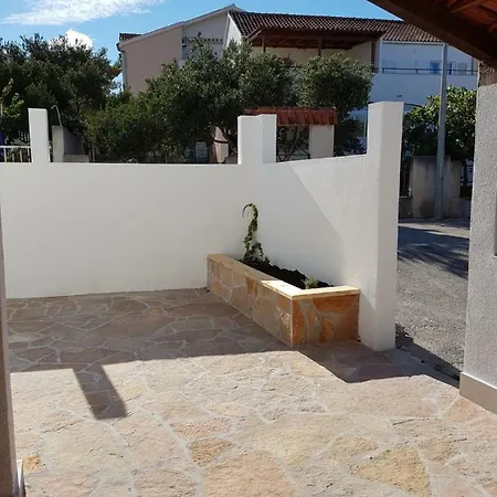 Lux Star Apartment