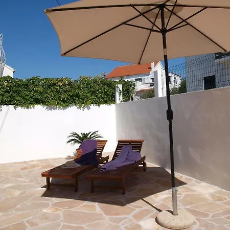 Lux Star Apartment *